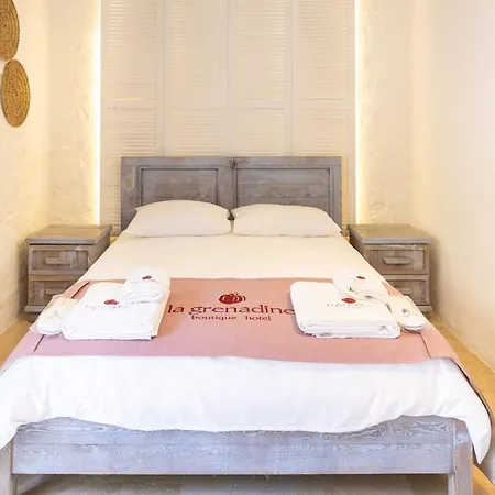 Hotel La Grenadine Alacati